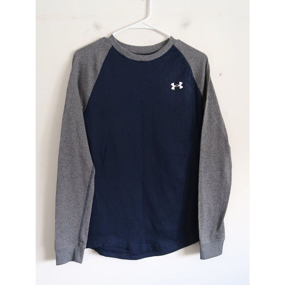 Under Armour Raglan Long Sleeve Tee - Size Small